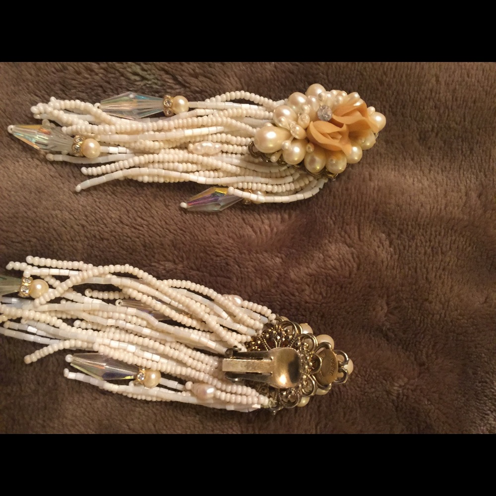 Earrings - Picture 3 of 3
